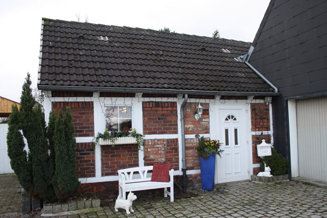 Das Haus mit der Trimmboutique, 2011